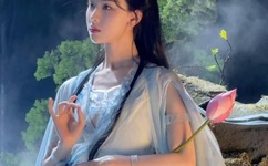 草莓榴莲COMBO深夜释放自己